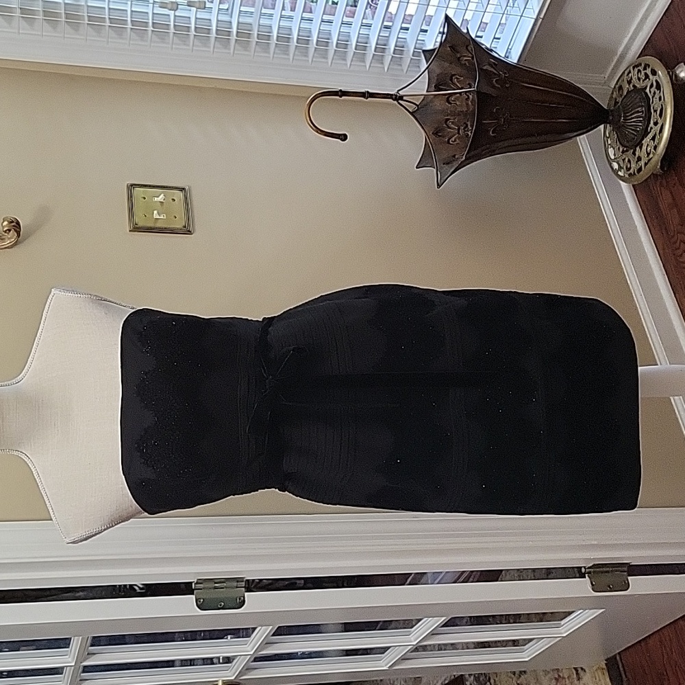 White House Black Market Black strapless cocktail dress lace sparkletrim 10 EUC…